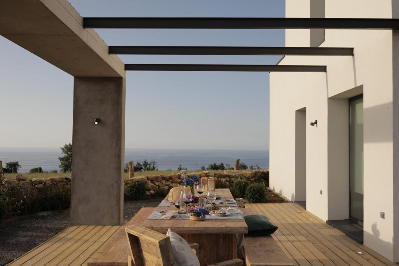 El Faro Unkempt - Tazones Villar  Exterior photo